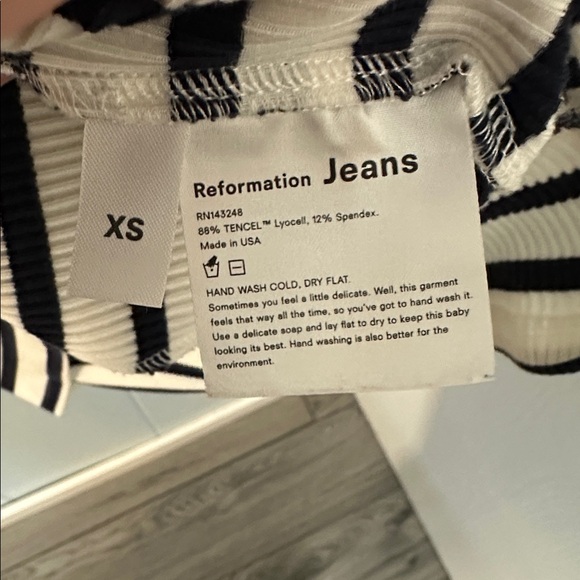 Reformation Ribbed Dress with Pockets - Picture 3 of 6